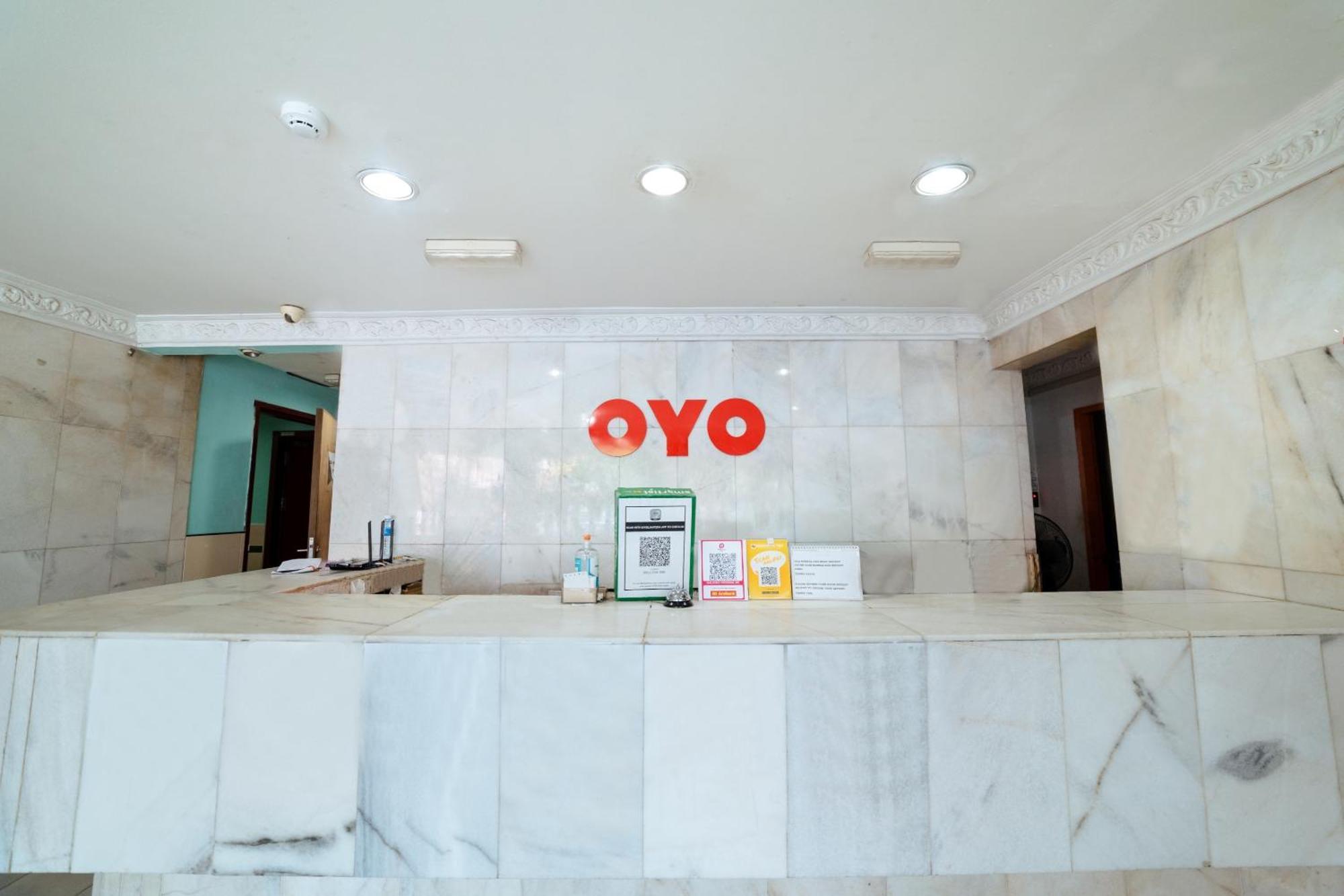 Oyo 90208 Milion Inn Miri Eksteriør bilde